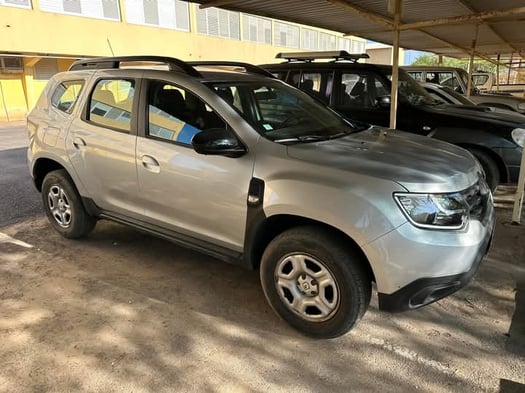 Voiture Renault Duster 2022 presque neuve à vendre