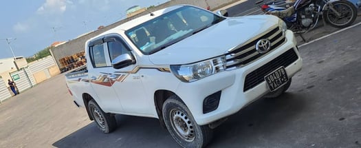 Toyota Hilux 2018, manuelle, climatisation impeccable