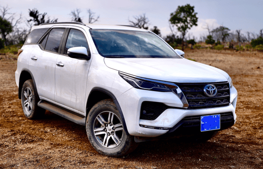 Toyota Fortuner 2020, 4x4, turbo diesel, caméra de recul