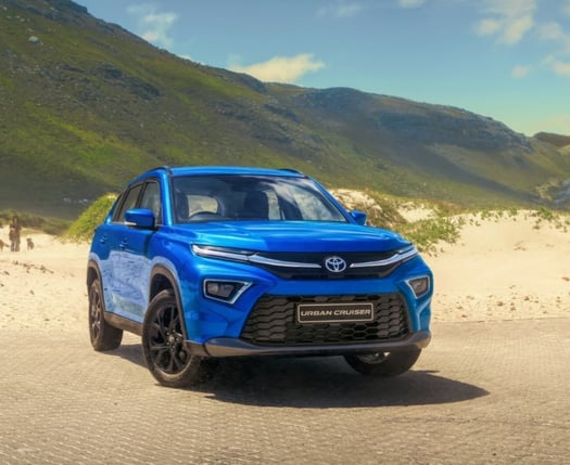Toyota Urbain Curseur 2023, Essence, Très bon état