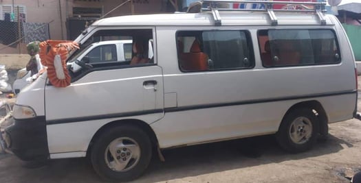 Mini bus en bon état à vendre