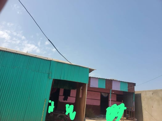 Terrain à bâtir de 120 m2 avec titre foncier