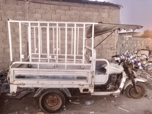 Moto Bajaj à vendre, prix négociable