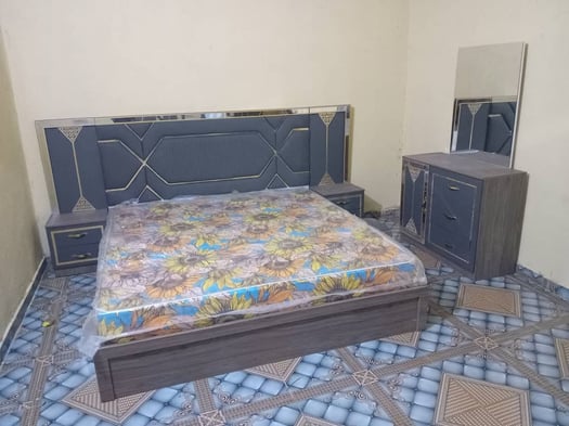 Ensemble de meubles de chambre à coucher neufs