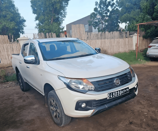 Fiat Fullback 2021, diesel, boîte manuelle, très propre