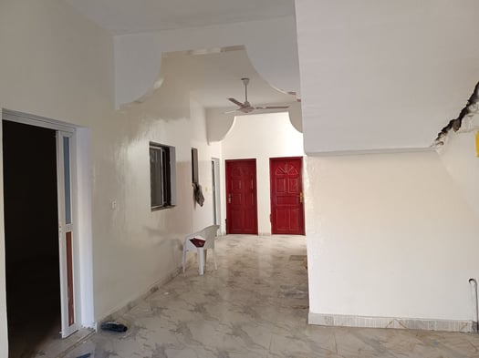 Maison neuve F4 à Barwaqo 2, proximité collège Hayel Said.