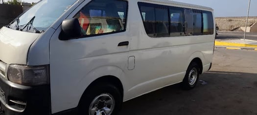 Toyota Hiace Minibus à vendre, excellent état