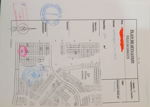 Terrain plat de 120m2 à Barwaqo 2 proche école, prix fixe