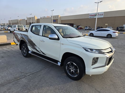 Mitsubishi L200 2023, robuste et polyvalent