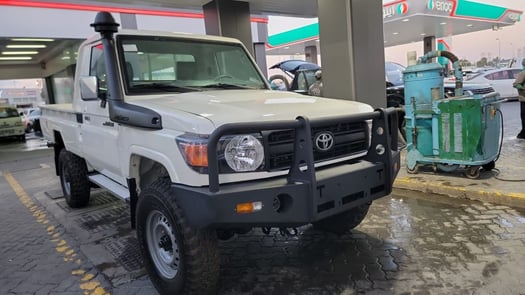 Toyota Landcruiser Pick-up 2019, manuelle, diesel, excellent état