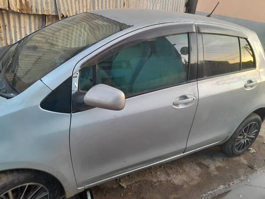 Toyota Vitz 2008/2009, automatique, essence, bon état
