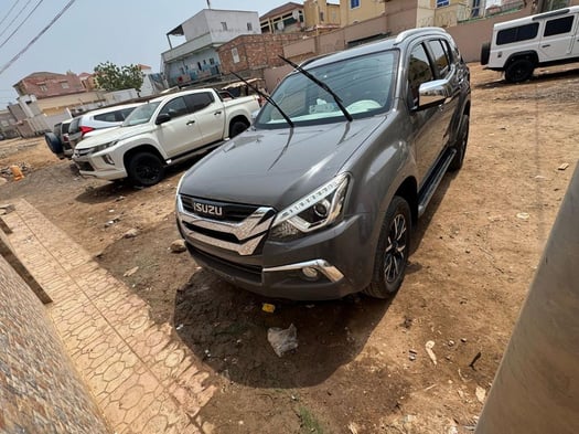 Isuzu D-Max 2021, en excellent état
