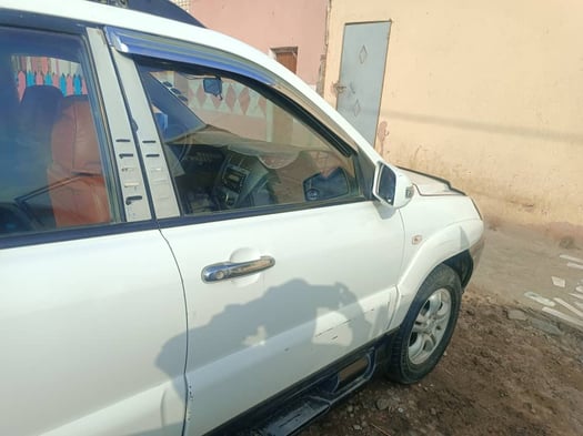 KIA Sportage 2006, diesel, boîte Automatique, climatisation, assurance jusqu\'à 2025, prête à être testée