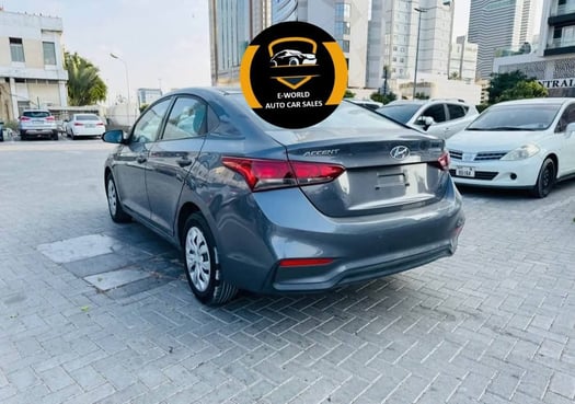 Hyundai Accent 2019, essence, automatique, état impeccable