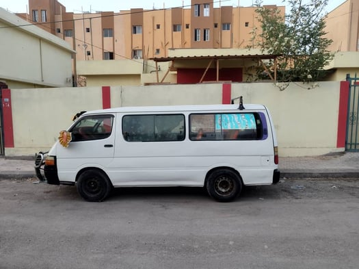Minibus Toyota diesel, transmission manuelle