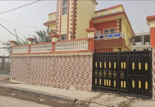 À Vendre : Spacieuse Maison Duplex Moderne à PK12 – AL-HAMDANI (RAWABI)