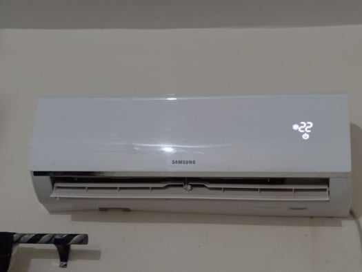Climatiseur Samsung 1,5 CV - Très bon état