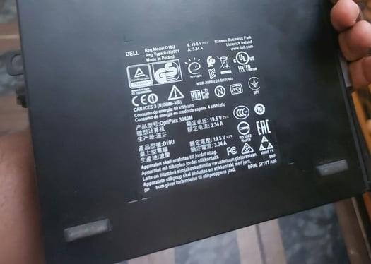 Ordinateur micro PC performant, unité centrale standard