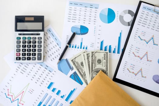 Looking for an Accountant with 5+ years experience