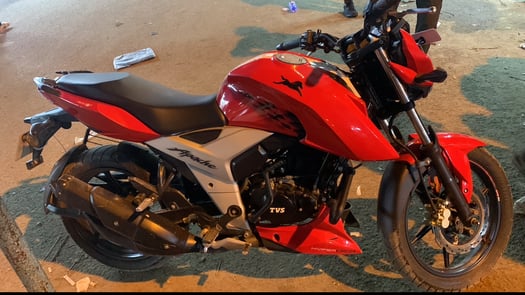 Moto TVS 160cc, excellent état