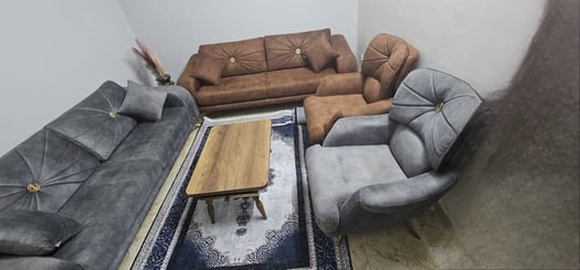 Salon quasi-neuf à vendre pour cause de voyage