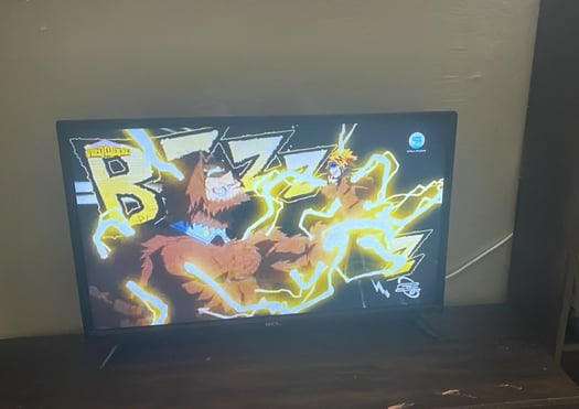 Télévision 32 avec parabole et décodeur
