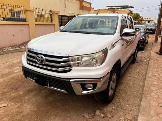 TOYOTA HILUX 2018 REQUIN, KIA SORENTO 2012 , HYUNDAI SANTA FE 2014 , FORD EVEREST 2022