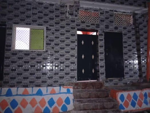 Maison F4 rénovée avec salle à manger à Barwaqo 1