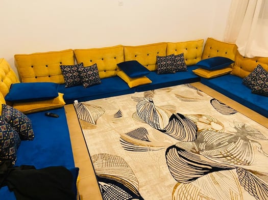 Salons traditionnels Qaaci sur-mesure plusieurs coloris et tissus au choix