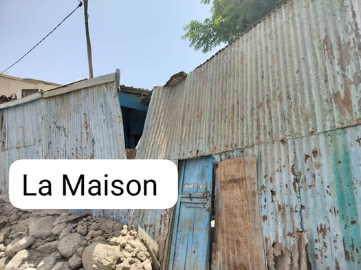 Maison à Wahla Daba près du CDC avec titre foncier