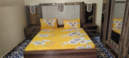 Chambre à coucher en vente