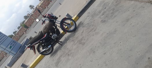Moto Platina