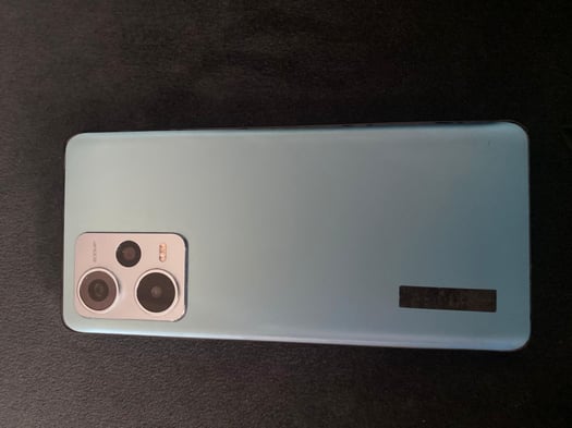 Xiaomi Redmi 12 Pro Plus - Coque incluse, négociable