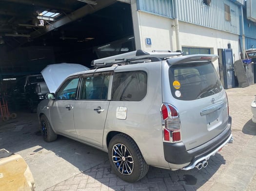 Toyota Probox 2016, essence, automatique, en excellent état
