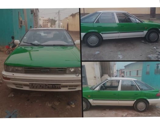 Toyota Corolla E90 - Essence, Manuel, Très bon état