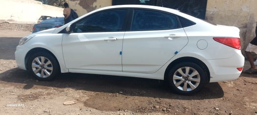 Location Kia Sportage 2016 et Hyundai Accent - Automatique - Diesel