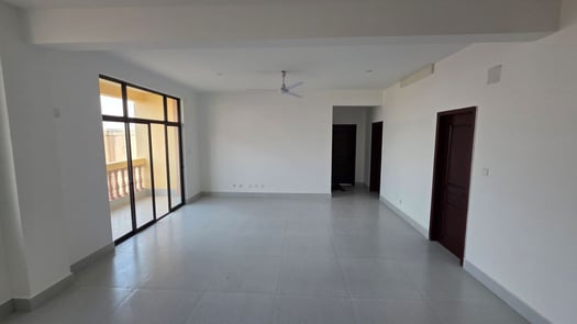 À louer – Appartement F4 spacieux au Héron, face à la PAM