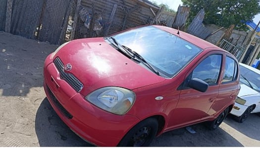 Toyota Yaris 2005 en excellent état, bien entretenue, prête à rouler