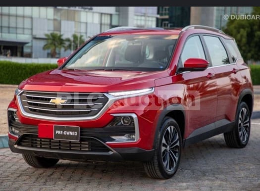 Chevrolet captiva 2021 Rouge, 7 places, boîte automatique, en excellent état