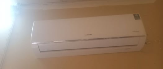 Climatiseur Samsung 2 CV Inverter Économique à Vendre