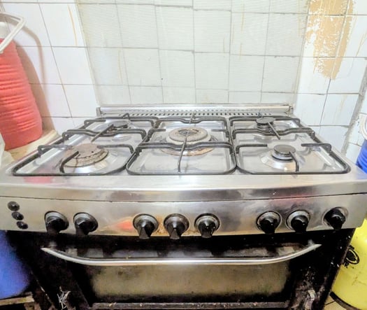 Frigo et gazinière d\'occasion à vendre