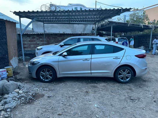 Hyundai Elantra 2017, automatique, très bien entretenue, négociable
