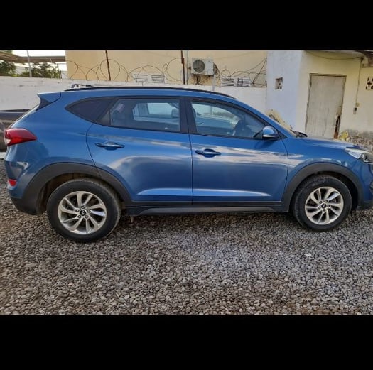 Hyundai Tucson 2016, full option, toit ouvrant, gasoil, automatique