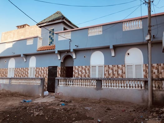 Maison F4 avec grande terrasse à Q7 Sud