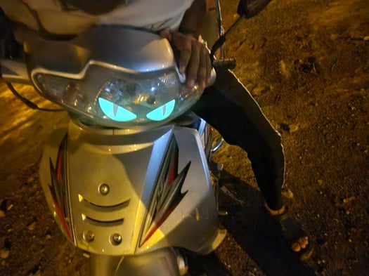 Moto Jincheng comme neuve, économique et fiable