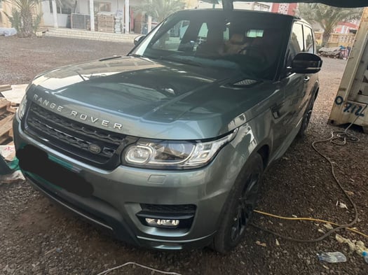 Range Rover en excellent état, à vendre pour cause de voyage