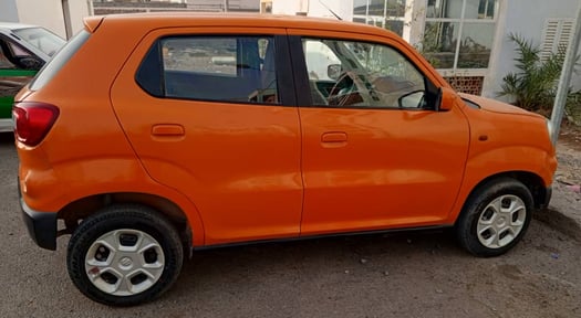Suzuki S.expresso 2019, essence, confortable et économique