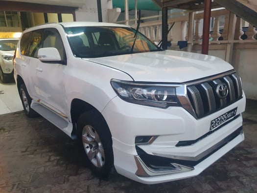 TOYOTA LANDCRUISER PRADO TXL 2017 , MITSUBISHI L200 2020