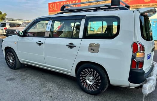 Toyota Probox 2019, automatique, climatisation, excellent état