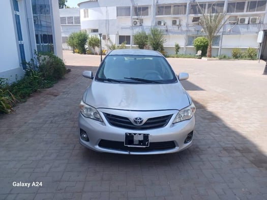 Voiture 2014 en bon état, prix négociable